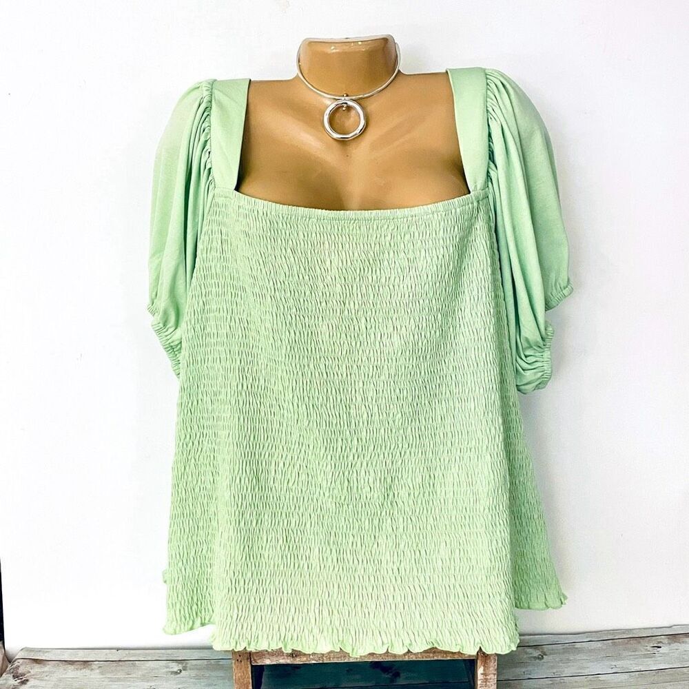 NWT Landa Curve 3X Smocked Green Puff Short Sleeve Elastic Torso Stretchy Top
